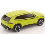 1:18 BMW G09 XM Yellow Miniatur Diecast by Minichamps - Image 3