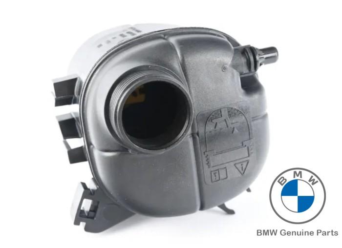 17139485733_A Ori BMW G30 G31 G11 G12 Tabung Radiator Kecil Expansion Tank B48 B58 - Image 1