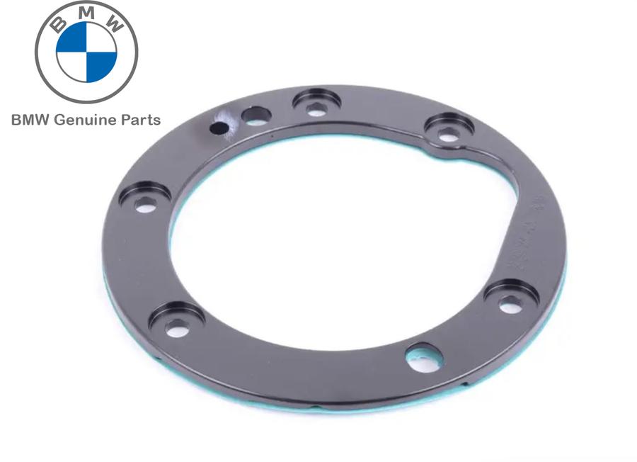 31302361991_A BMW F80 M3 F82 F83 M4 Plat Shock Mount Guide Support Atas DEPAN KIRI - Image 1