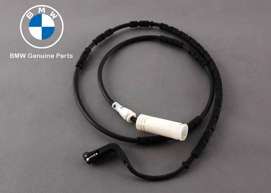 34356789445_A Original BMW E90 E92 E93 Sensor Brake pads Kampas Rem Belakang - Image 1