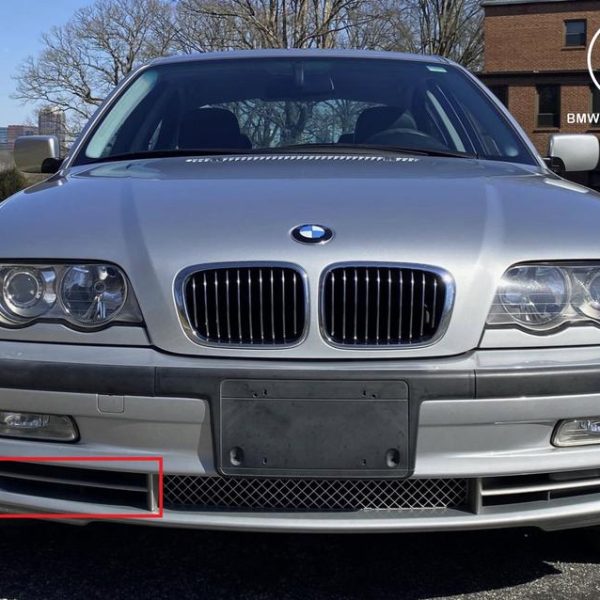 Original BMW E46 330i Titan Trim Cover Lis Bemper Depan KANAN