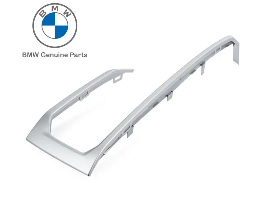 51117449692_A Original BMW G05 X5 Cover Trim Lis Gril Bemper Depan KANAN 51117449692 - Image 1