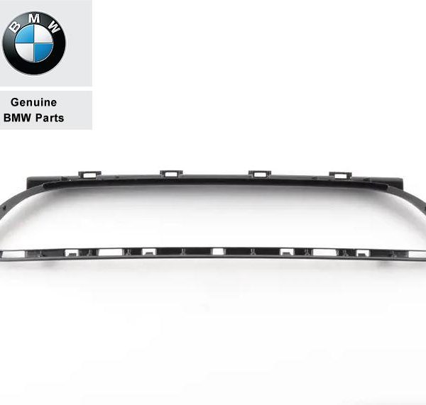 Original BMW E60 M5 Trim Lis Bingkai Bemper Belakang Tengah Bawah