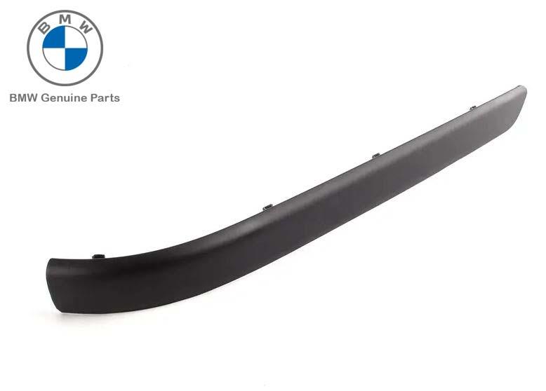 51128195316_A Original BMW E46 Lis Plastik Trim Moulding Bemper Belakang KANAN - Image 1