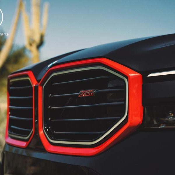 Original BMW G09 XM Red Label Kidney Grille Grill Depan KIRI KANAN