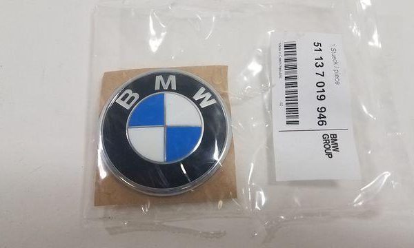 Original BMW E46 Convertible Cabrio Logo Emblem Badge Bagasi belakang