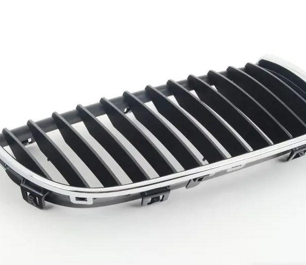 Original BMW E90 E91 Grill Pinggiran Chrome Depan KANAN