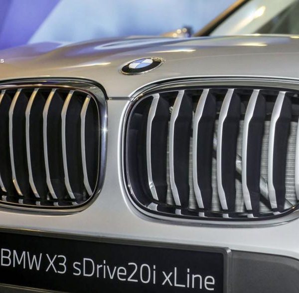 Original BMW G01 X3 Kidney Grill Chrome Titan X Line Gril KIRI KANAN