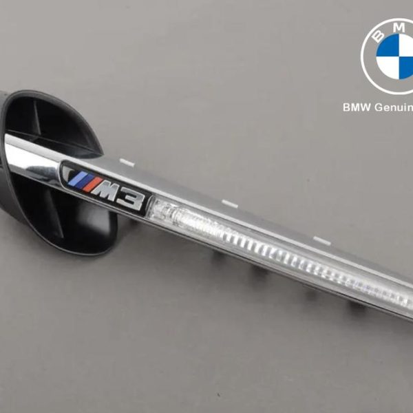 Original BMW E92 E93 M3 Side Fender Grill KIRI 51138046501