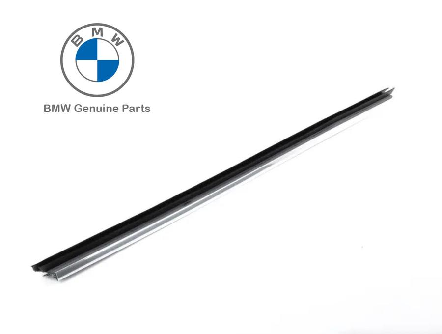 51218185816_A BMW E39 Pelipit Karet Seal Kaca Interior Chrome Pintu DEPAN KANAN - Gambar 1