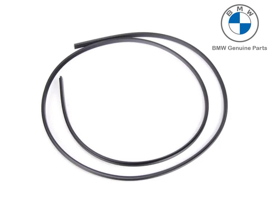 51311968447_A Original BMW E30 Lis Seal Luar Karet Kaca Belakang Atas 51311968447 - Image 1