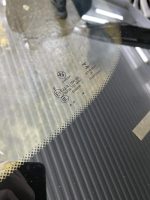 Original BMW G30 G31 Kaca Depan Green Windshield 51317388742 - Image 4