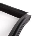 Ori BMW E36 Coupe Seal Karet Lis Kaca Belakang Samping KIRI Black - Gambar 4
