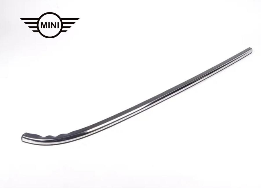 51372756102_A MINI R56 Lis Chrome Pelipit Karet Luar Kaca Samping Belakang KANAN - Gambar 1