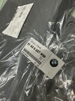 Original BMW E46 Sedan Trim Leg Room Cover Panel Bawah Kaki Supir Pengemudi DEPAN KANAN GREY Abu 51438227938 - Image 5