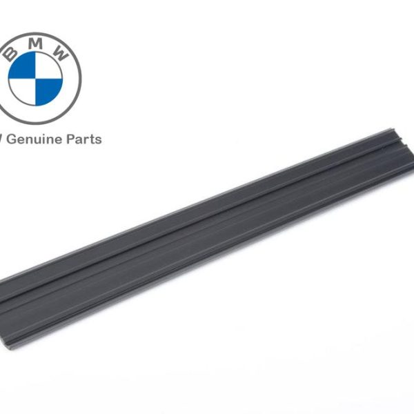 BMW E30 Sedan Inner Door Sills Trim Lis Bawah Pintu Belakang KANAN