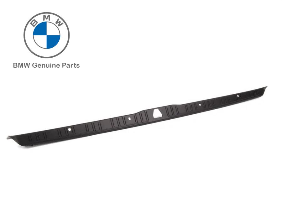 51471904968_A Original BMW E30 Trim Panel Cover Lis Pilar Dalam Belakang Bagasi - Image 1