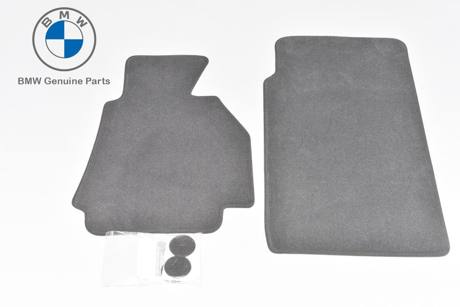 51477059137_A Original BMW Z3 Karpet Dasar Bludru Anthracite SET - Image 1