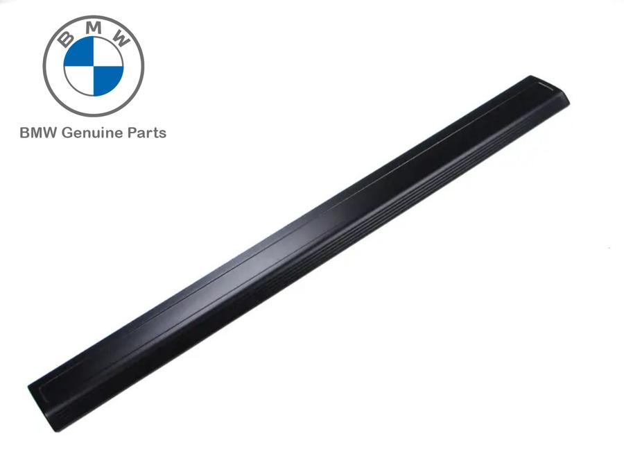 51478174503_A BMW E38 Door Sills Interior Cover Trim Bawah Pintu Depan KIRI - BLACK - Gambar 1