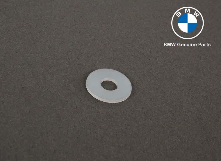 51718212163_A Original BMW Circlip Plastic Washer 51718212163 - Image 1