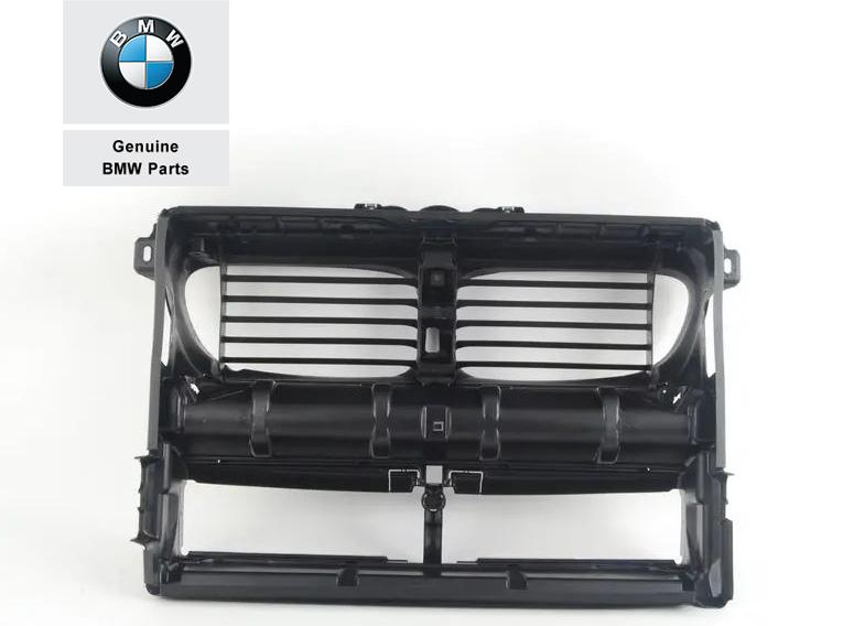 51747200781_A Original BMW F10 F11 Intake Air Duct Belakang Gril Ventilasi Radiator - Image 1