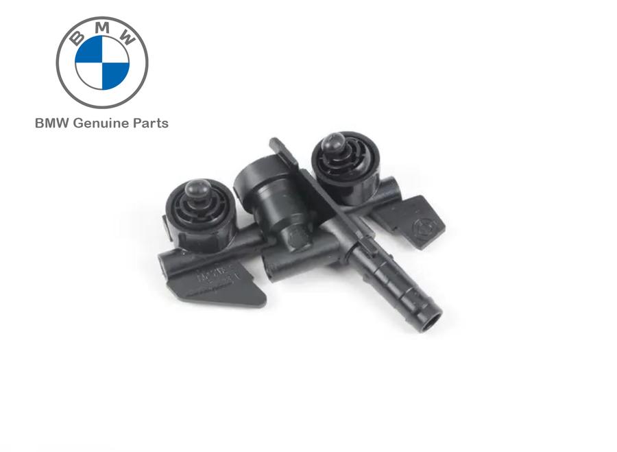 61674290868_A Original BMW E46 Nozzle Headlamp Washer Lampu Depan KANAN 61674290868 - Image 1