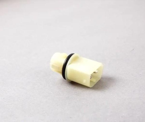 BMW Pre-facelift E36 Turn Signal Socket Bohlam Lampu Sein Sen Fender