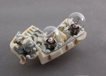 BMW E90 Bulb Socket Rumah Lampu Bohlam Mundur Belakang Bagasi KIRI