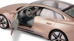 Original BMW i4 Miniatur 1:14 Mainan Mobil Radio Remote Kontrol RC - Gambar 4