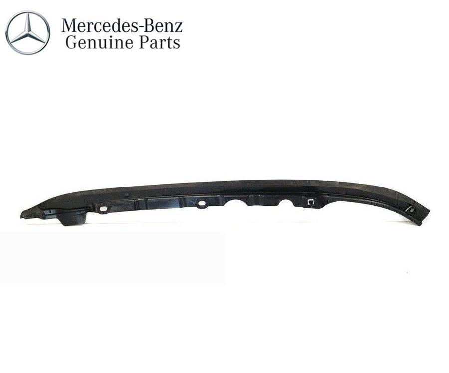 A1178800297_A Original Mercedes Benz C117 CLA Seal Karet Samping Kap Mesin KANAN - Gambar 1