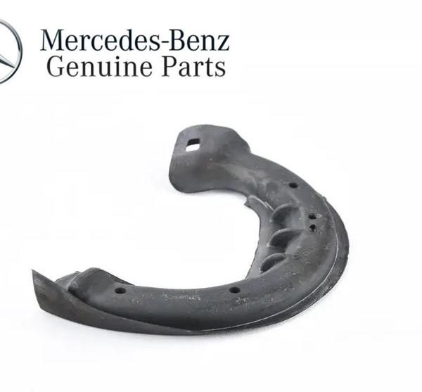 Original Mercedes Benz W204 Karet Tatakan Per Bawah Roda Depan