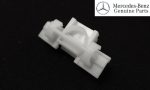 Original Mercedes W205 Mounting Fastening Clip Trisplang A2059910071
