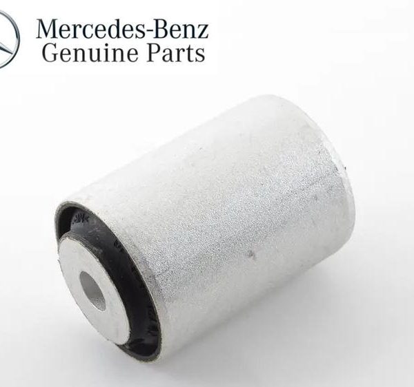 Original Mercedes W212 W221 W222 Spring Link Bushing Subframe Belakang