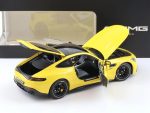 1:18 Mercedes AMG GT 43 GT43 Sun Yellow GTC192 Diecast Miniatur Mobil Dealer Edition by NZG - Image 5