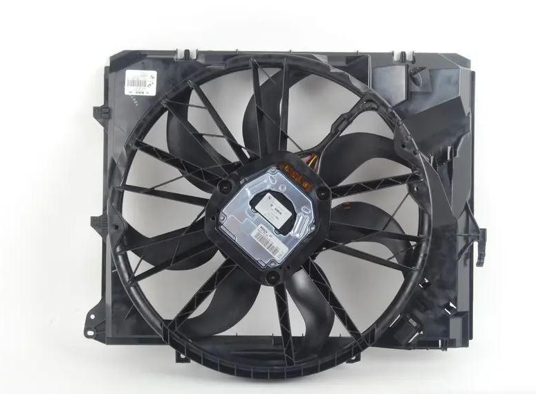 17427562080_A Original BMW E90 E92 325i 330i N52 Engine Kipas Radiator 600W - Image 1