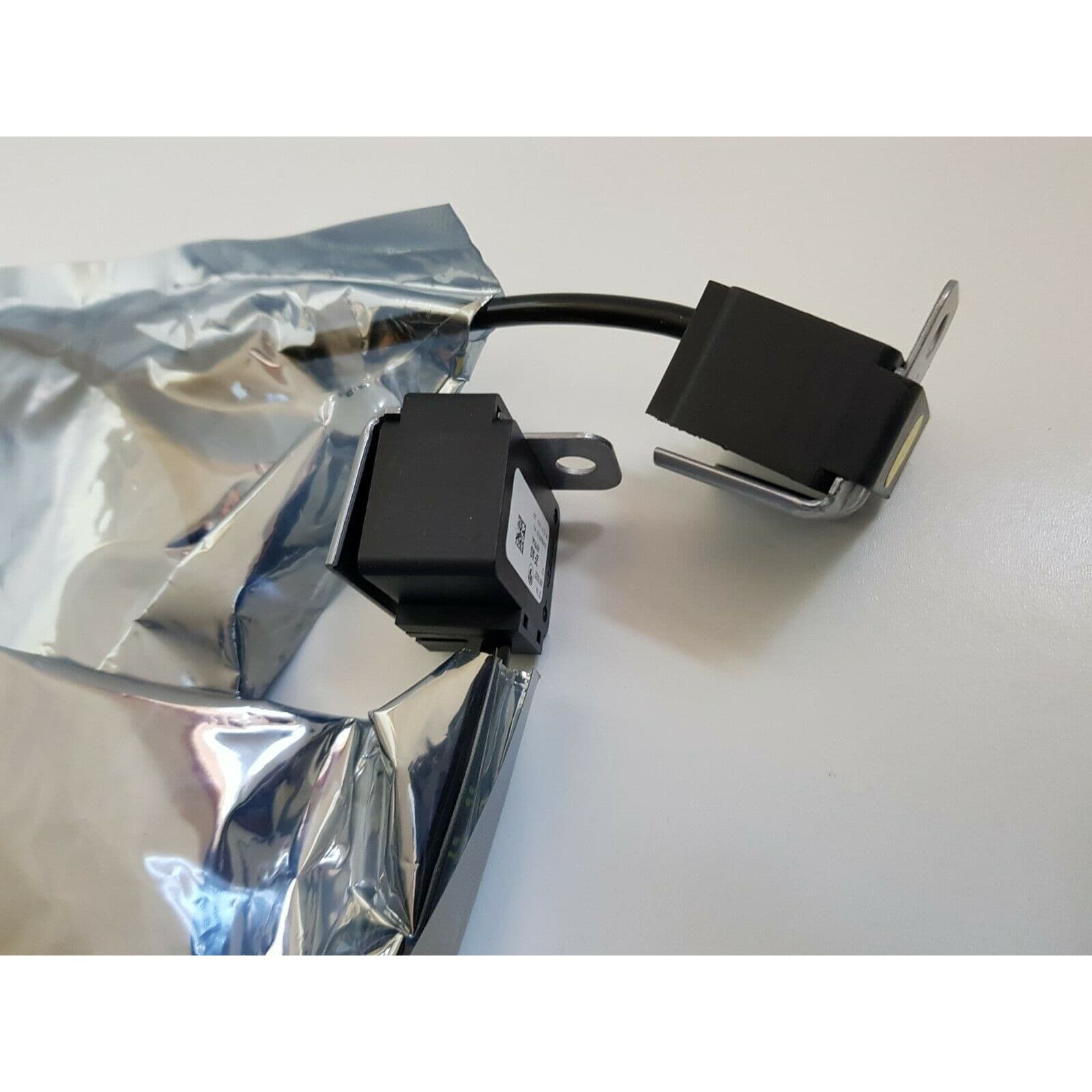 37146875052_A Original BMW F15 X5 F16 X6 Accelaration Sensor Belakang 37146875052 - Image 1