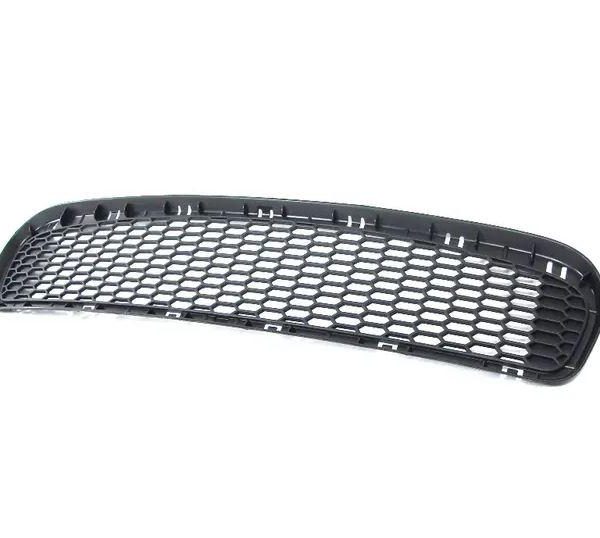 BMW E90 E92 M3 Grill Panggangan Sate Bemper Depan Tengah 51117900764