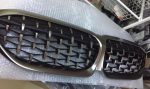 Ori BMW G20 G21 M340i Diamond Style Kidney Grill Cerium Grey Gril - Gambar 4