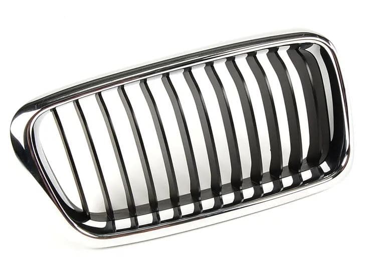 51138231594_A Original BMW E38 Seri 7 Facelift Chrome Kidney Grill Asli - KANAN - Gambar 1