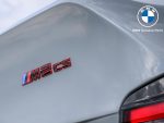 Original BMW G87 M2 CS Gloss Black with Red Edging Emblem Bagasi belakang mobil