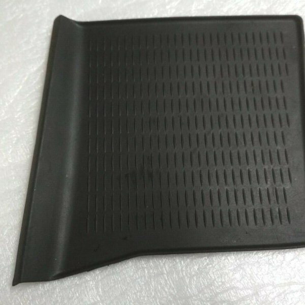 BMW E84 X1 Storage Tray Mat Tatakan karet Konsol Tengah Depan