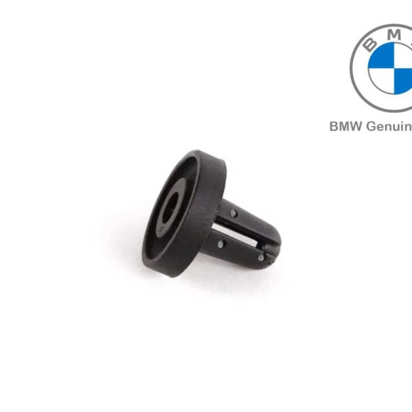 Original BMW E30 E36 Plug In Nut Kancing Plat Nomor Bagasi 51181852299