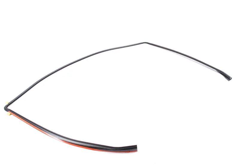 51317150646_A Original BMW E93 Cabrio Rubber Seal Karet Lis Kaca Depan 51317150646 - Image 1