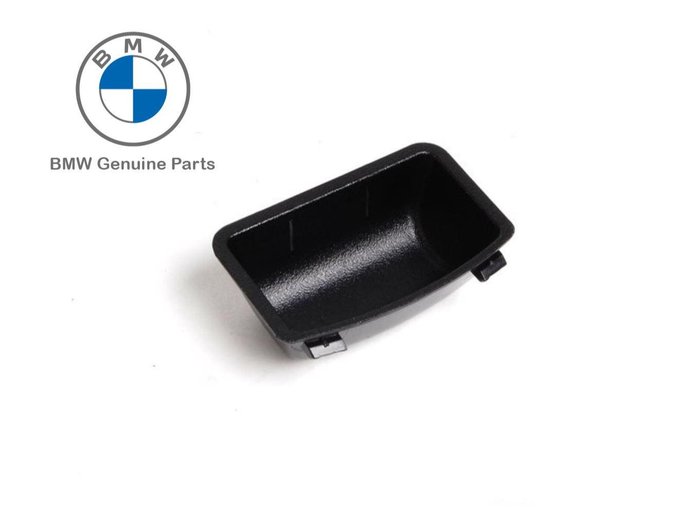 51478255822_A Original BMW E46 Cover Tutup Kotak Door Sills Bawah Pintu Belakang 51478255822 - Image 1