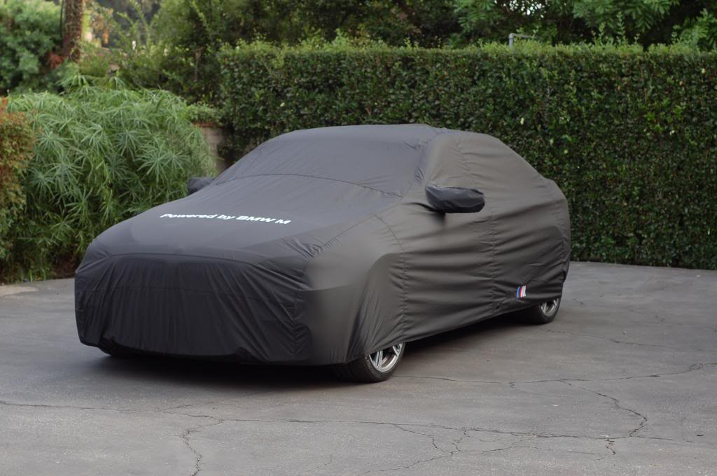 82152153679_A Original BMW Car Cover F10 M5 Sarung Mobil Outdoor Indoor 82110039629 - Gambar 1