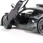 1:18 Mercedes AMG One C298 Race Version Miniatur Diecast by NZG - Image 3