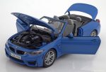1:18 Original BMW Miniature Diecast BMW F83 M4 Cabrio Yas Marina Blue - Gambar 4