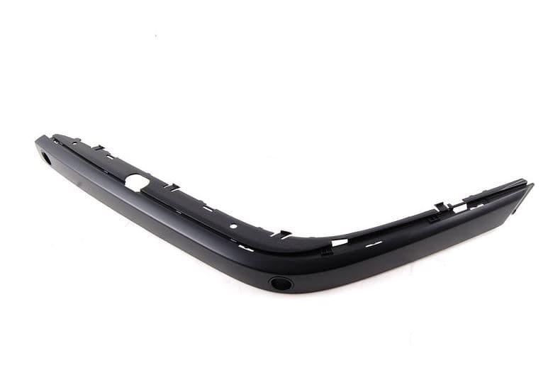 TT-1729809651873973977_A Original BMW E38 Lis Plastik Hitam Bemper Depan dgn lubang PDC - KIRI - Gambar 1