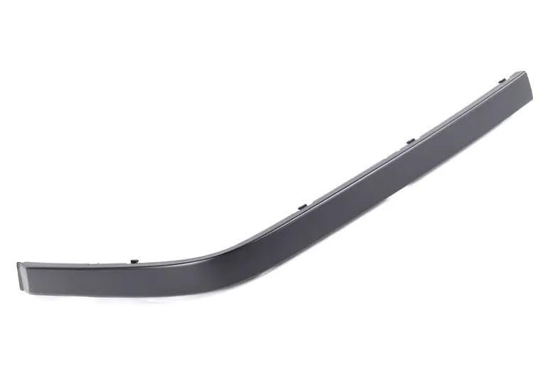 TT-1729809652343015129_A Original BMW E38 Lis Plastik Hitam Bemper Depan - KIRI - Gambar 1