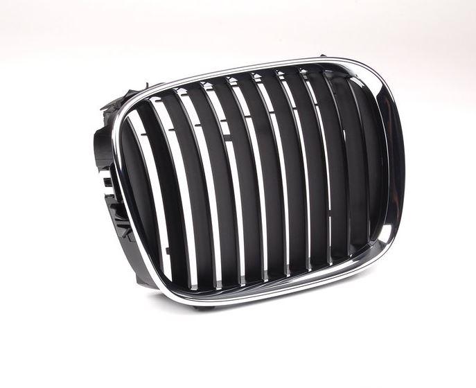TT-1729822728141047513_A Original BMW E39 PRE-Facelift Chrome Kidney Grill KANAN 51138159316 - Gambar 1